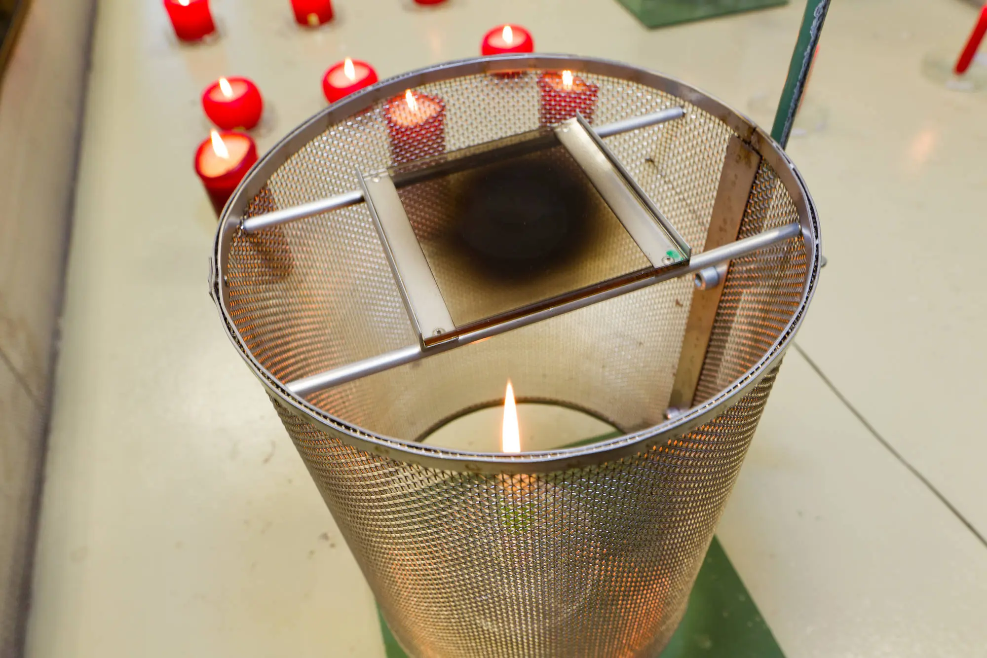 Kiểm tra nến DEKRA