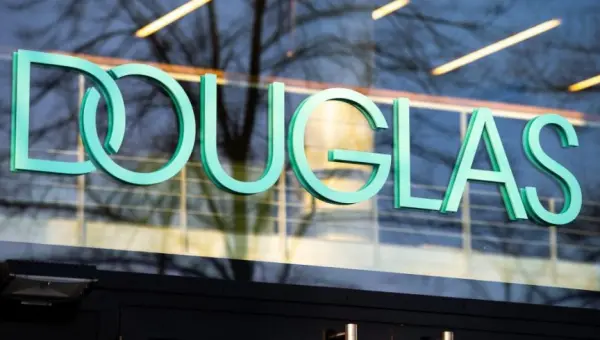 Ab August 2022 wird Arvato von Hamm die ersten Bestellungen für Douglas versenden. Foto: Douglas Douglas HQ