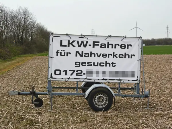 Fahrermangel, Fahrer gesucht Fahrermangel, Fahrer gesucht