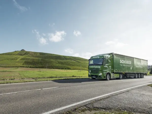 Grüne Logistik gewinnt an Tempo. Foto: Schober lkw, strasse