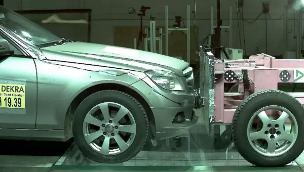 dekra, crashtest, pkw dekra, crashtest, pkw