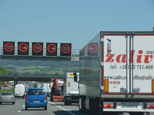 lkw, strasse, autobahn lkw, strasse, autobahn