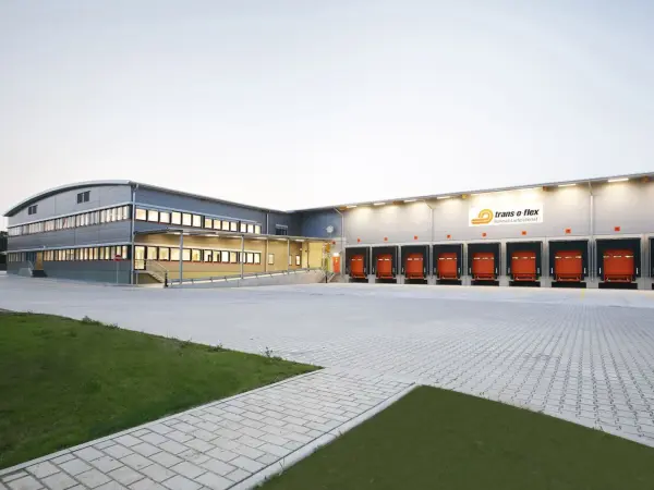 Trans-o-flex Umschlagzentrum.