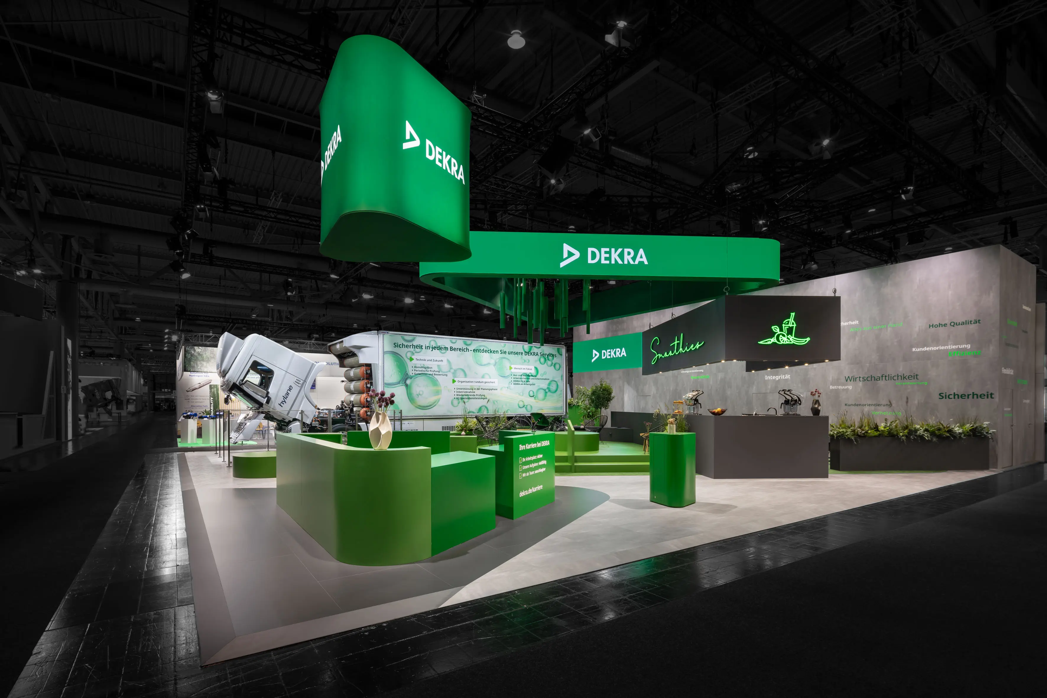 Messestand DEKRA