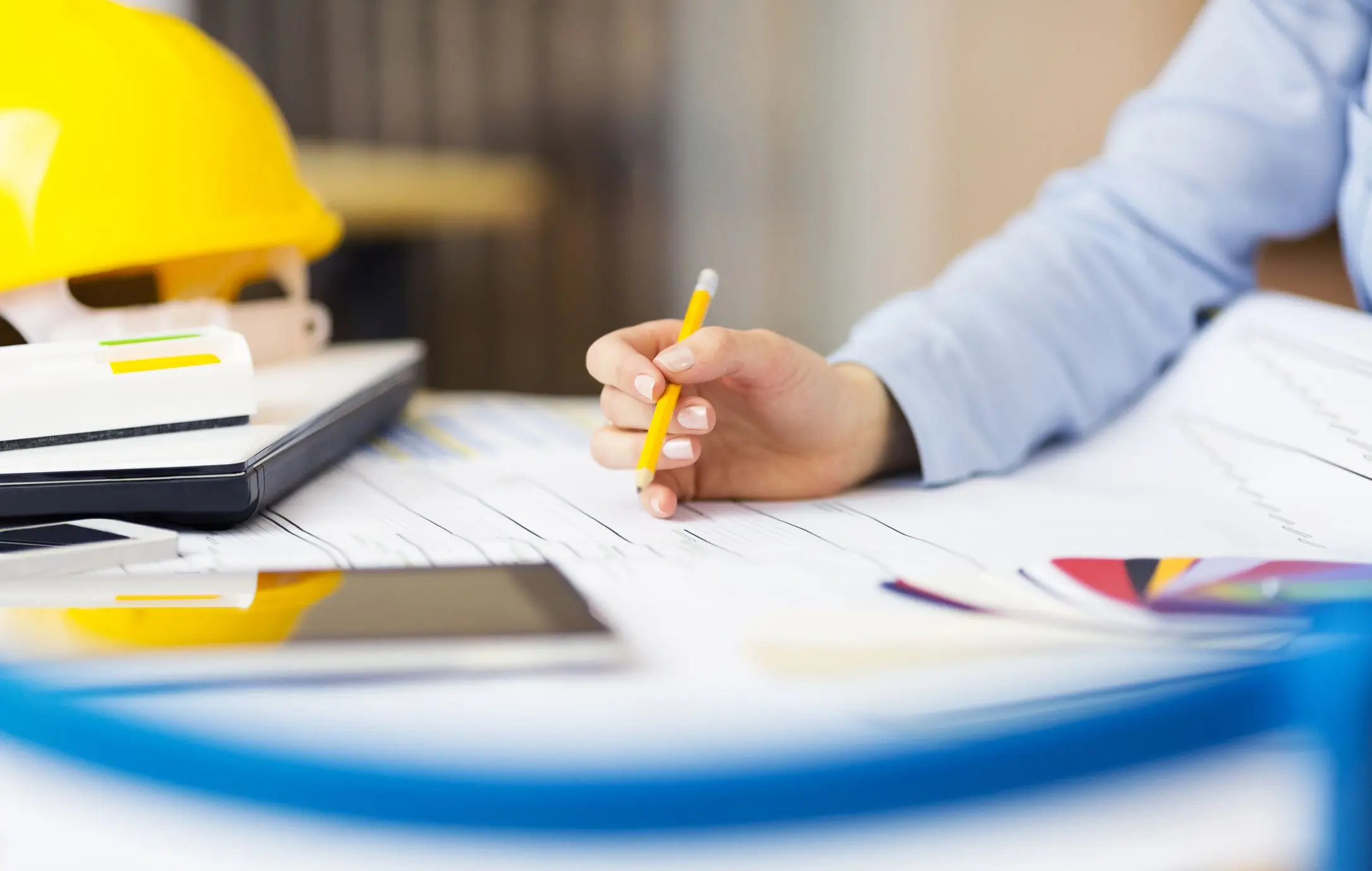 Umfangreiche Lösungen für Strategie und Management im Bereich HSE von DEKRA Umfangreiche Lösungen für Strategie und Management im Bereich HSE von DEKRA