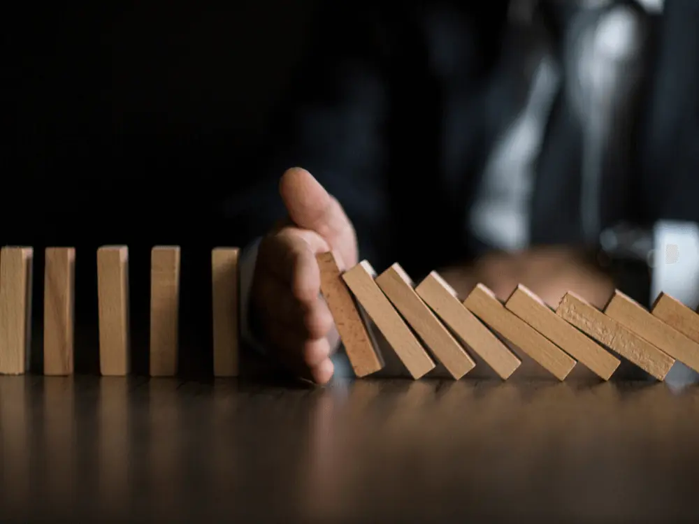 Leading Safety During a Financial Crisis