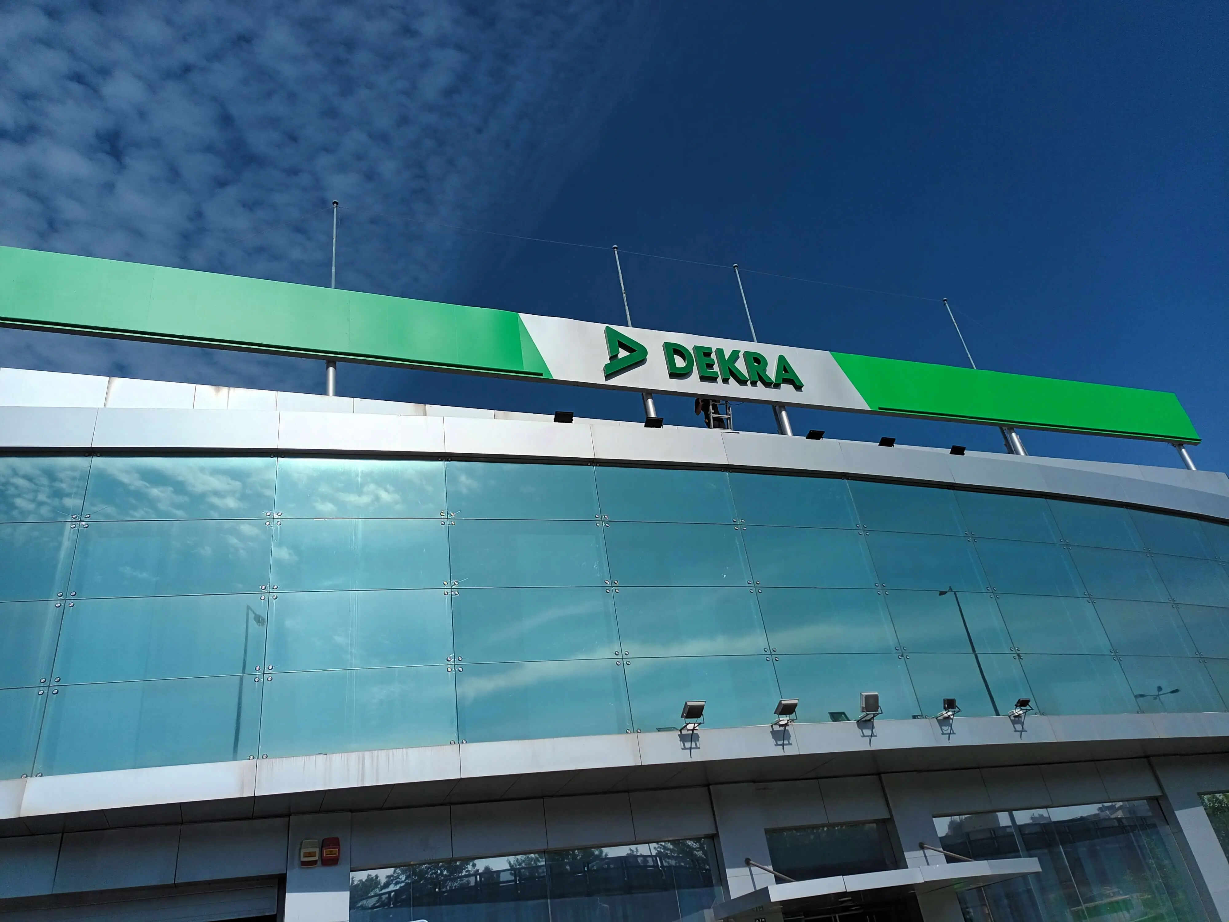 A DEKRA tem nova Sede em Portugal