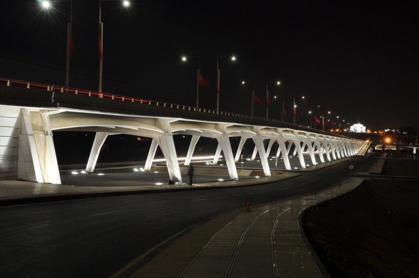 Essais de nuit sur le pont Moulay El Hassan