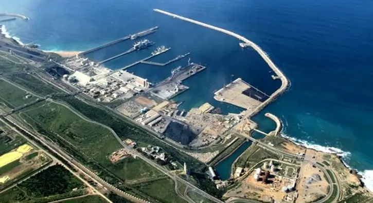 Rehabilitation des quai du port de Jorf Lasfar / ONEE Rehabilitation des quai du port de Jorf Lasfar / ONEE